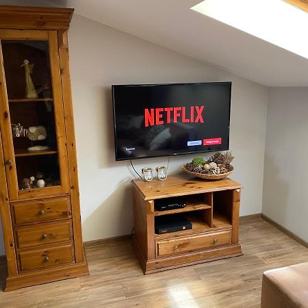 Bronowicka Premium Apartment - 52M2 With Private Parking Krakow Bagian luar foto