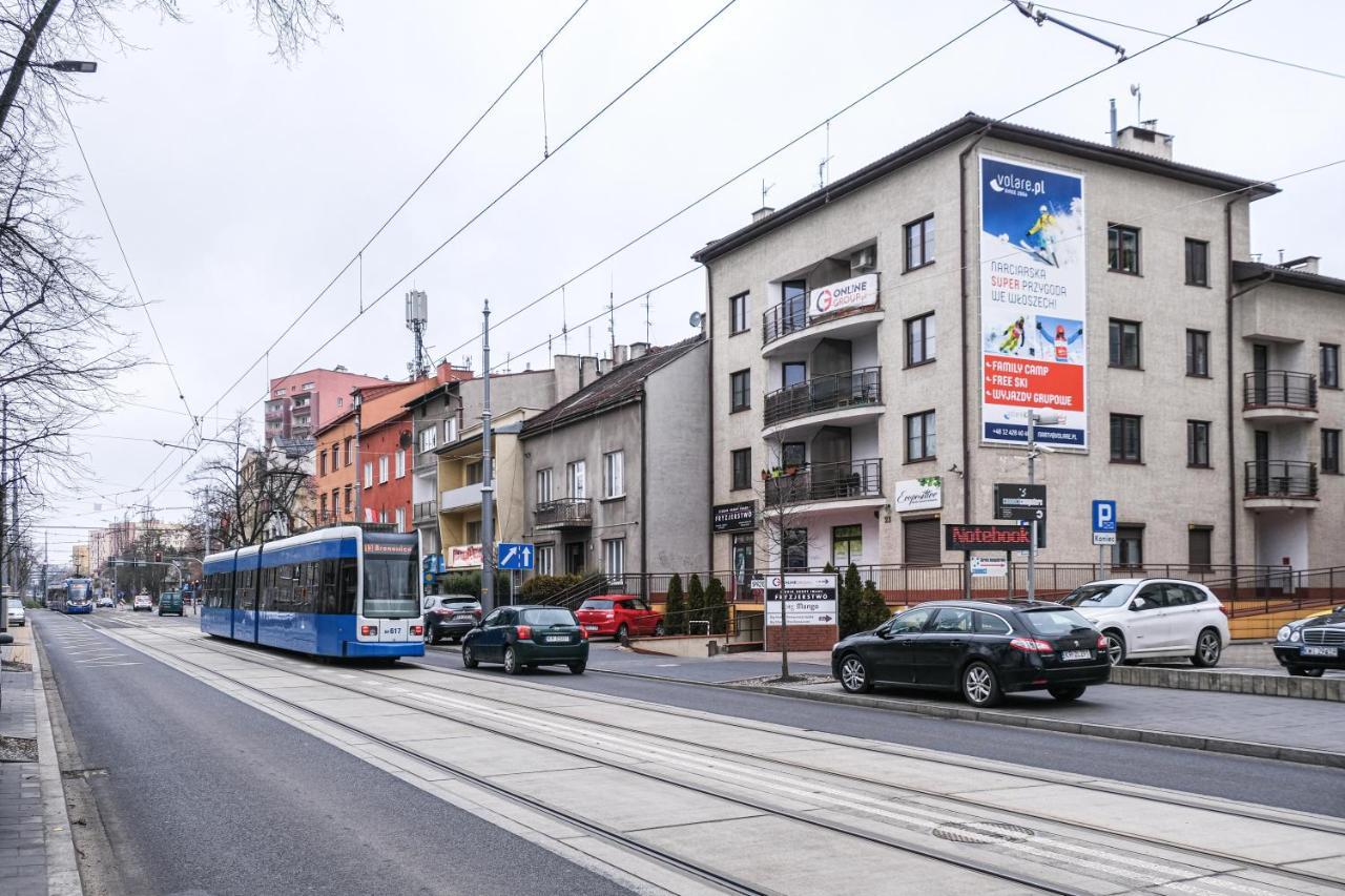 Bronowicka Premium Apartment - 52M2 With Private Parking Krakow Bagian luar foto